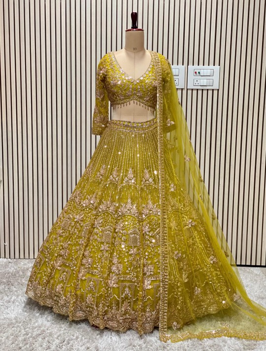 beautiful-lehanga-with-hand-work